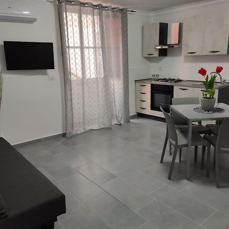 Maya'S Home Катания Екстериор снимка