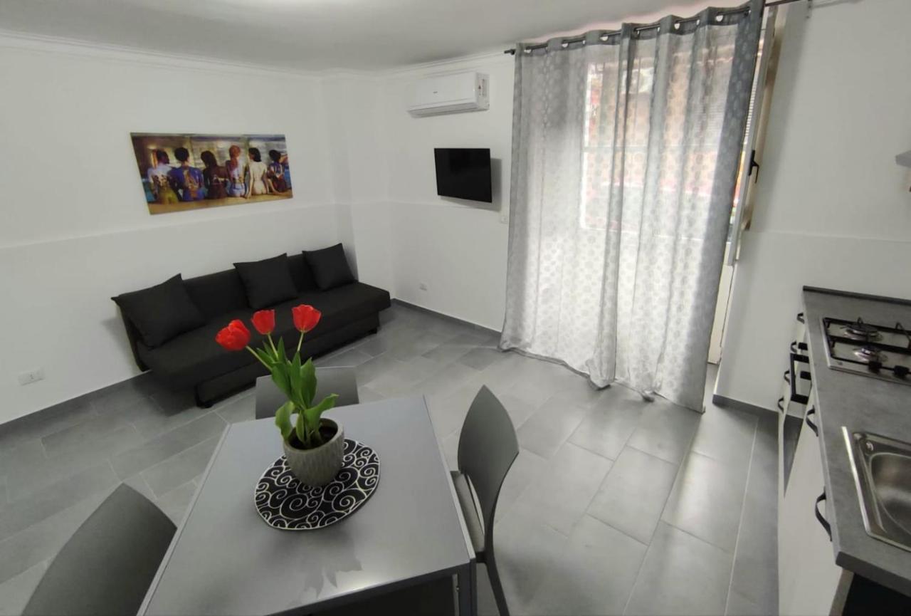 Maya'S Home Катания Екстериор снимка